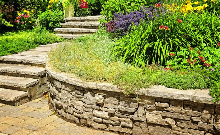 Stone retaining wall design inspiration 3