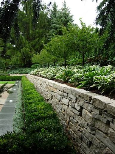 Stone retaining wall design inspiration 6